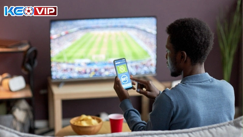 Kết hợp cả mẹo và tin tức